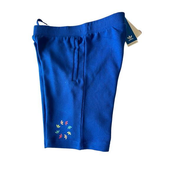 Adidas ADICOLOR‎ SHORTS Kids/Unisex • Originals   M.       NWT - Picture 1 of 5